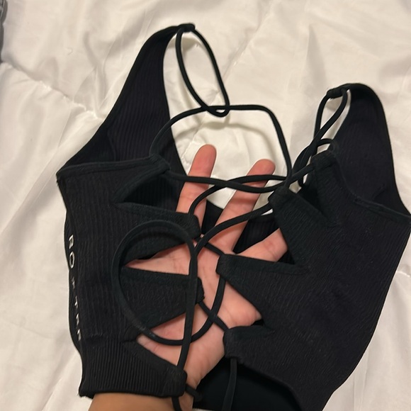 No+tee crop top - Picture 2 of 3